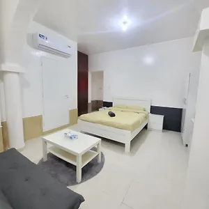 Corniche Full Studio Apartment Hotel