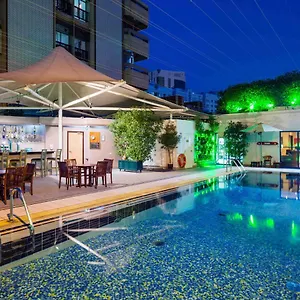 Novel Center Hotel